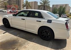 كرايسلر 300